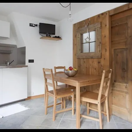 Casa Carcentina - Fronte Seggiovia, Sulla Pista Stelvio Appartement Bormio